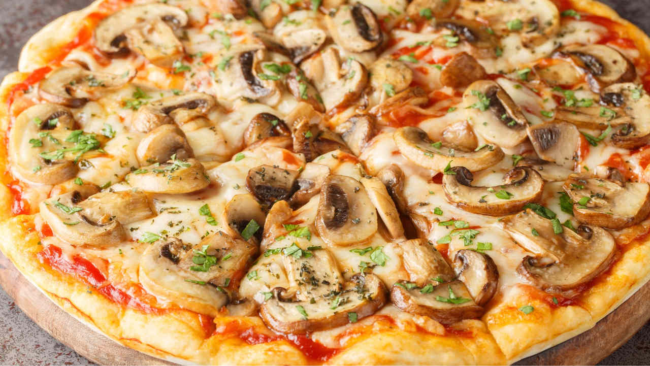 Order your favorite Pizzas in Hartlepool Chinos