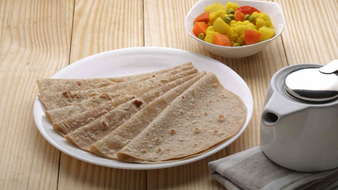 Order tasty Roti in Burslem | Sapphire Fine Dining