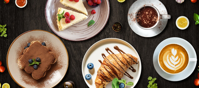 Aroma coffee & patisseriee